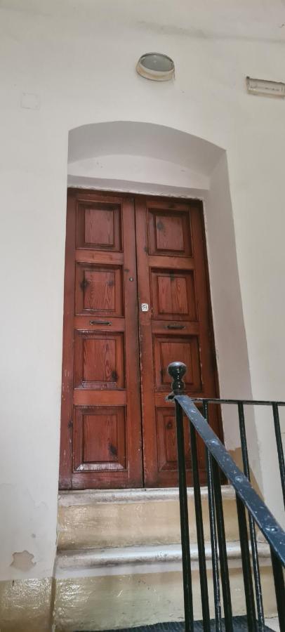 Casa Di Paola Via Napoli Bari Appartement Buitenkant foto